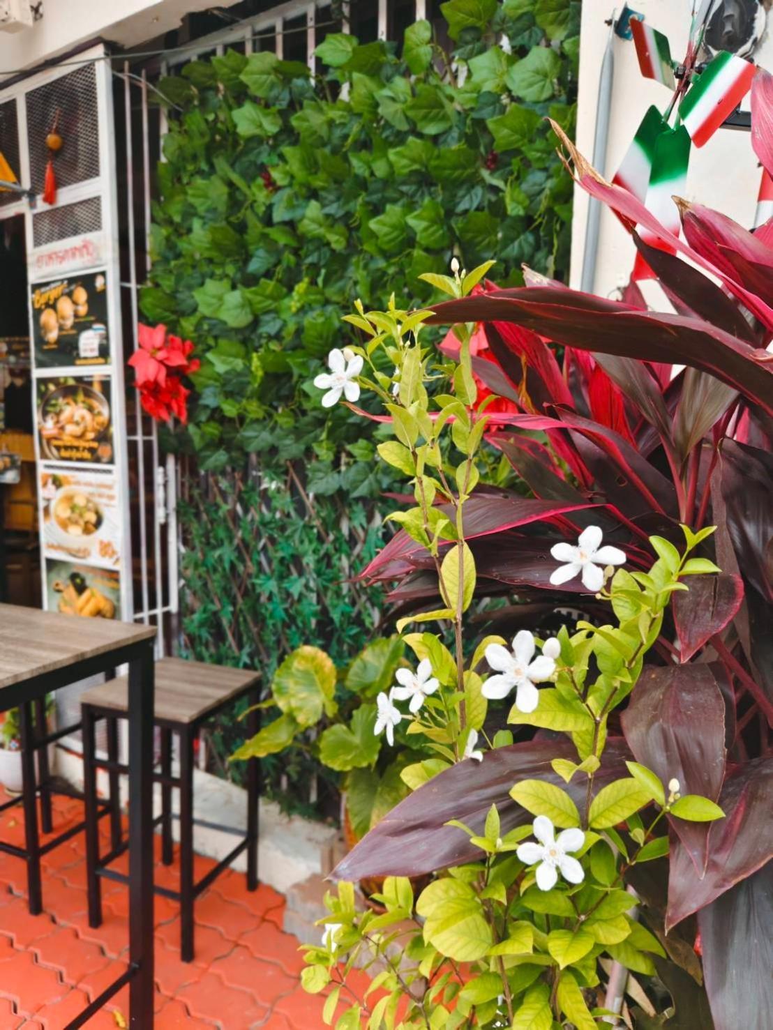 בנגקוק Rhythm Of Life Guesthouse 56 מראה חיצוני תמונה