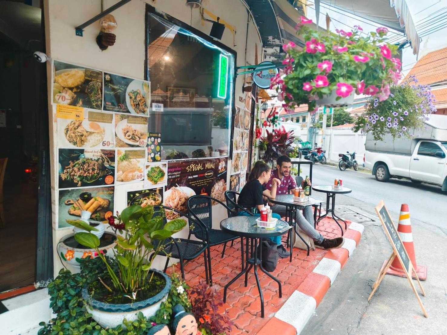 בנגקוק Rhythm Of Life Guesthouse 56 מראה חיצוני תמונה
